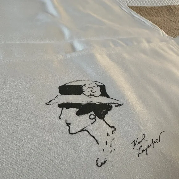 NWT Authentic Chanel Karl Lagerfeld ICOT3 Dust Bag - Picture 7 of 10